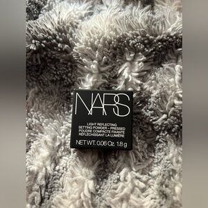 NARS Mini Light Reflecting Setting Powder (0.06oz)